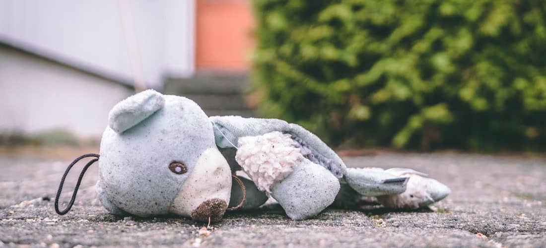 childhood trauma affects mental health in adulthood